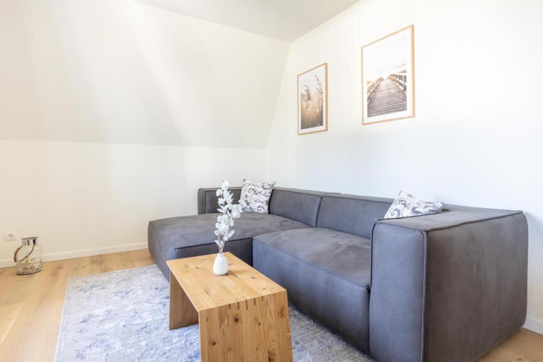 Villa Dornkamp 4 - Luxurioese Ferienwohnung Fuer 4 Personen Inklusive Balkon Und Sauna Timmendorfer Strand Dış mekan fotoğraf